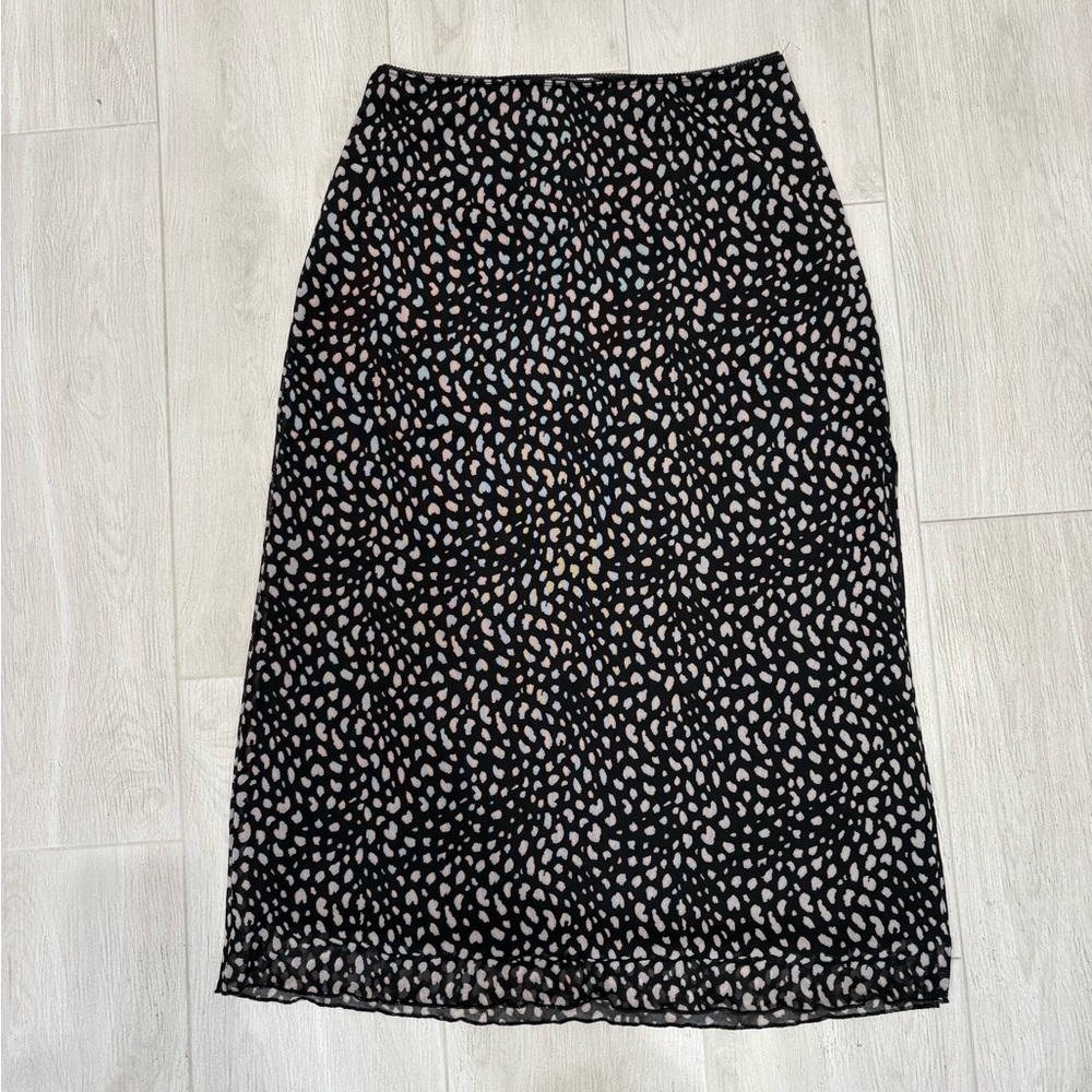 Stretcy Black Patterned Skirt